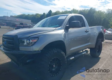 2012 Toyota Tundra Grade 5.7L V8 из США, поврежденный, VIN 5TFKW5F10CX005330